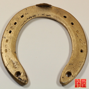 なぜ馬蹄鉄は縁起物なのか2